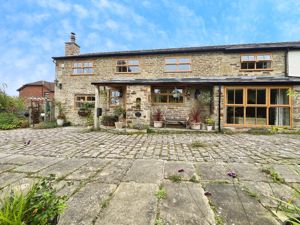 Front External- click for photo gallery